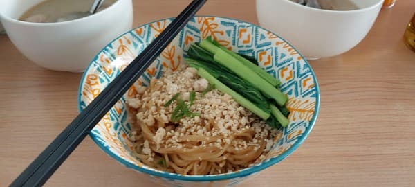 Bakmi Xi Mantap — Jalan Pahlawan Bandung